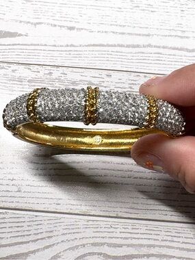 VTG Swarovski Swan Gold Tone Clamper Cuff Bracelet Pave Crystal Bangle